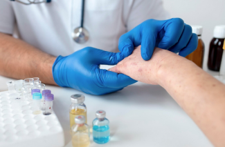 Как решить проблему атопического дерматита